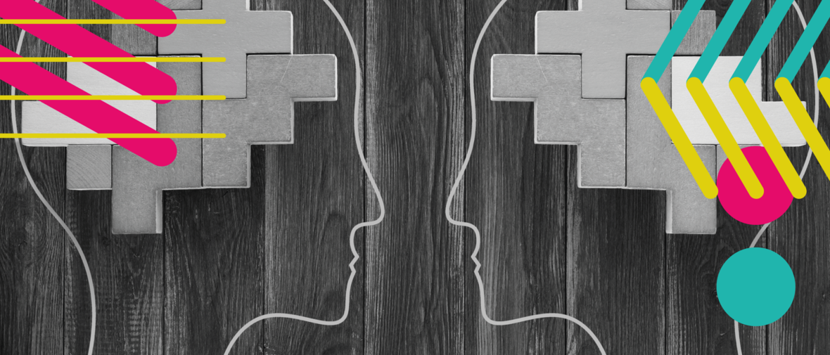 Bild in schwarz und weiß mit eingefügten bunten Gestaltungselementen. Man sieht zwei gezeichnete menschliche Köpfe im Profil, die sich zugewandt sind. Das Gehirn wird mit rechteckigen Bausteinen symbolisiert. Der Hintergrund sieht nach einer Holzwand aus.