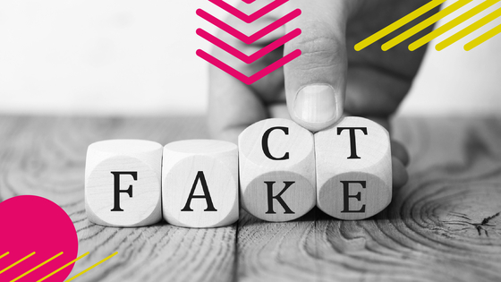 Öffnet den Baustein "Fake News". Beschreibung: Bild in schwarz und weiß mit eingefügten bunten Gestaltungselementen. Man sieht vier Würfel mit vier Buchstaben. Die letzten beiden Würfel werden von einer Hand weitergedreht. Man kann die Worte Fake und Fact lesen. 